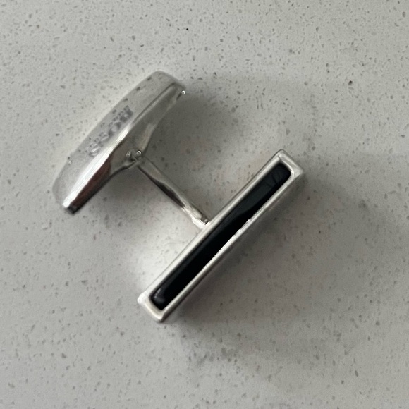 Hugo Boss Cuff Links - Picture 2 of 2